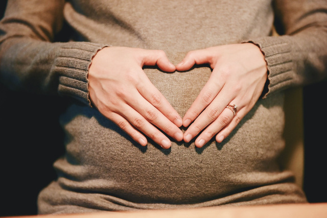 prenatal massage pregnancy